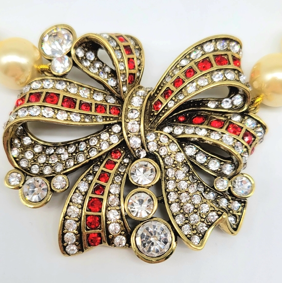 Heidi Daus Garnet and Diamond Swarovski Crystal Bow Necklace with Ivory Pearls - Picture 4 of 12